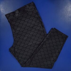 Torrid Black/Blue Metallic Mermaid Scale Leggings Size 3 (3X) Cosplay  Halloween